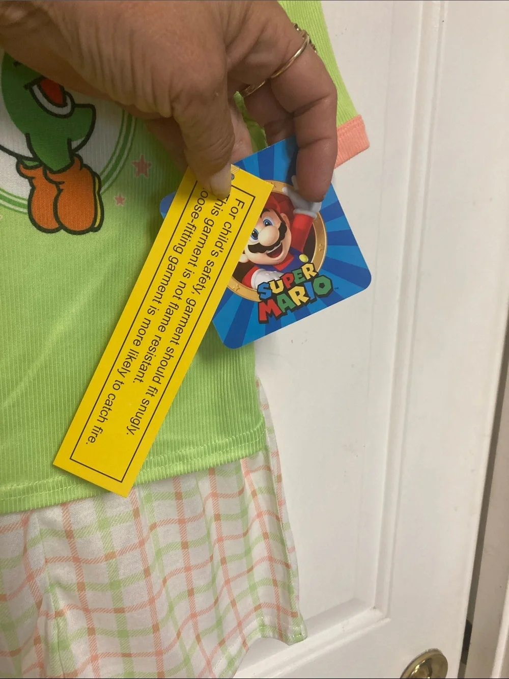 Nintendo Yoshi Lime Green & Peach Kids 2 piece  Set